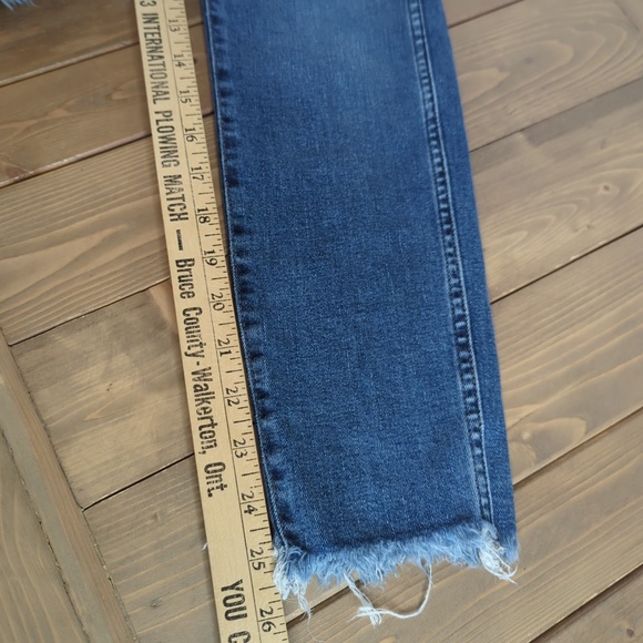 Madewell 10” High Rise Skinny Button Fly Jeans - Picture 10 of 13